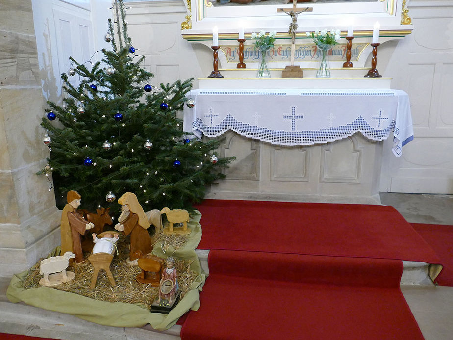 Krippenandacht mit Segnung der Kinder (Foto: Karl-Franz Thiede)